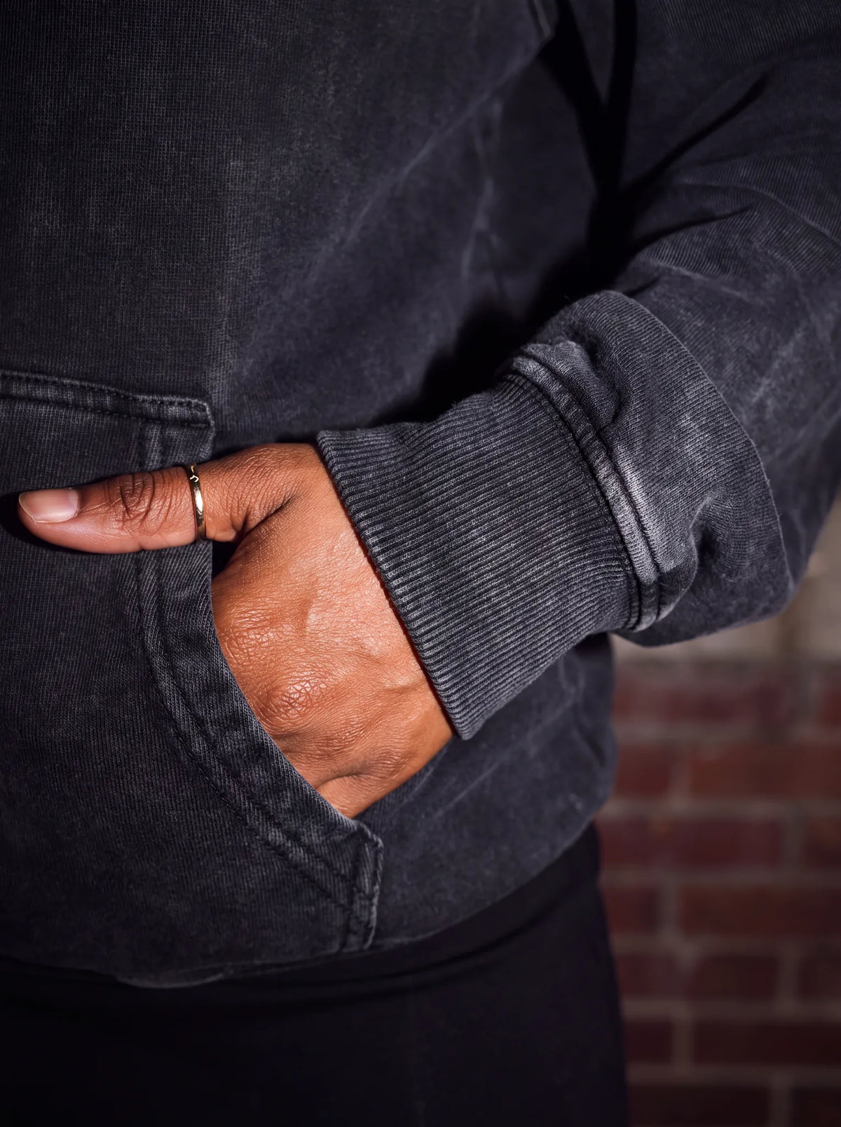 Snow wash cuff and front pocket of the 'no.' hoodie